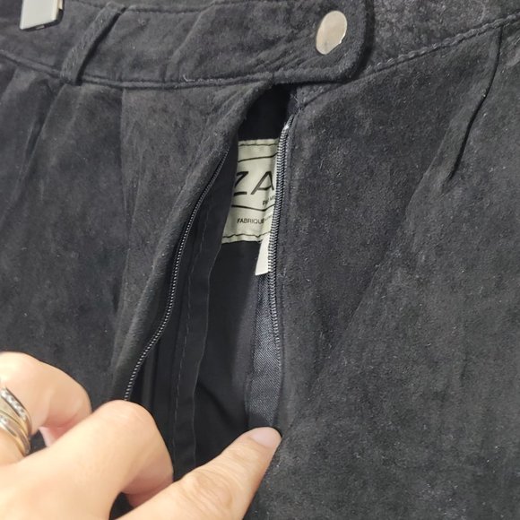 Mil-Idee Zara Vintage High Waisted Pleated Suede Shorts Black Pockets 90's - Picture 5 of 14